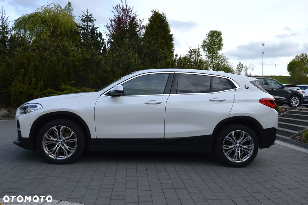 BMW X2 sDrive18d Advantage sport - 3