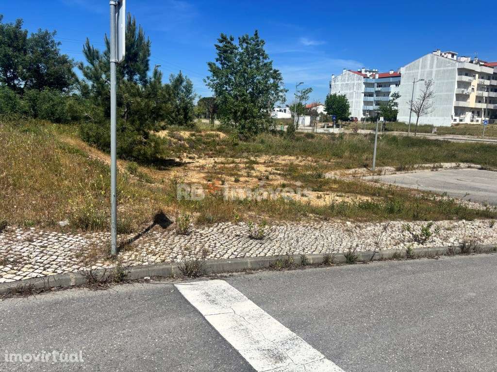 Lote para construção de prédio no Entroncamento - Grande imagem: 3/3