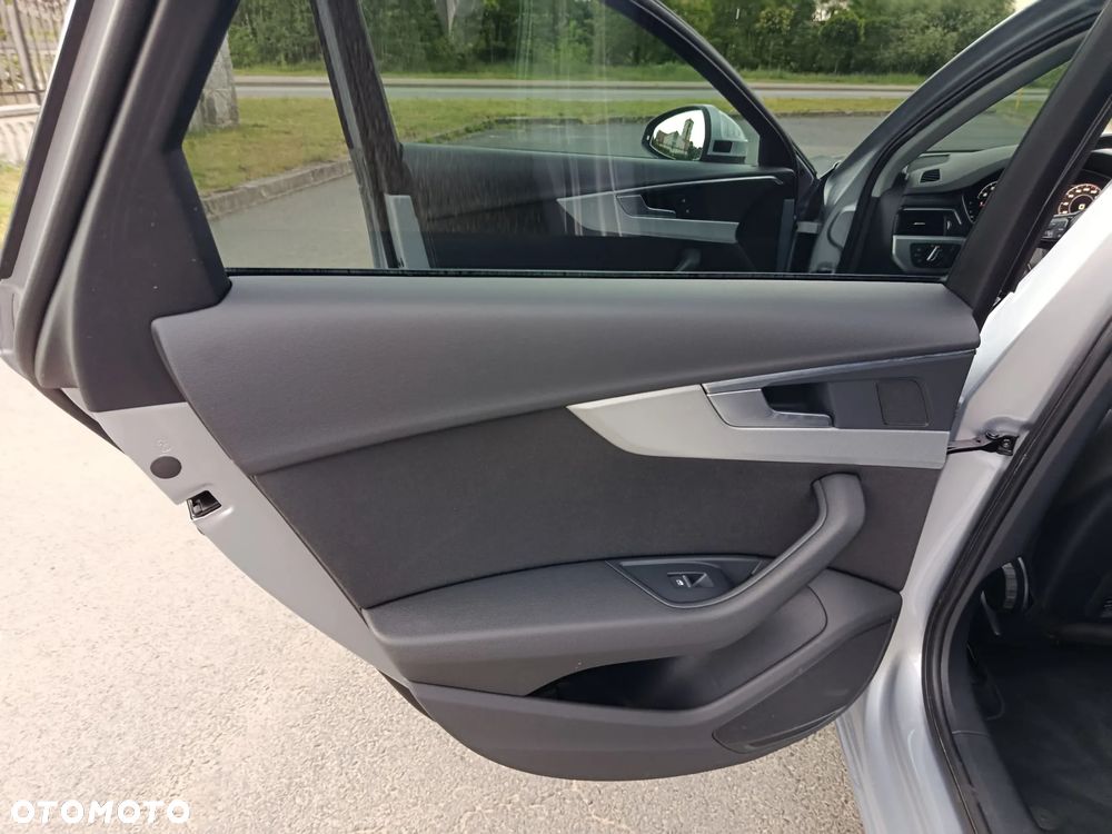 Audi A4 Avant 2.0 TFSI ultra S tronic sport - 17