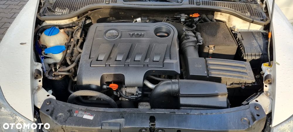 Skoda Octavia 2.0 TDI Active - 14