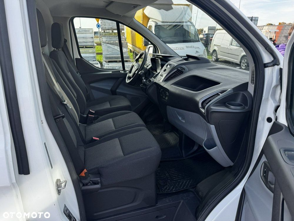 Ford Transit Custom - 7