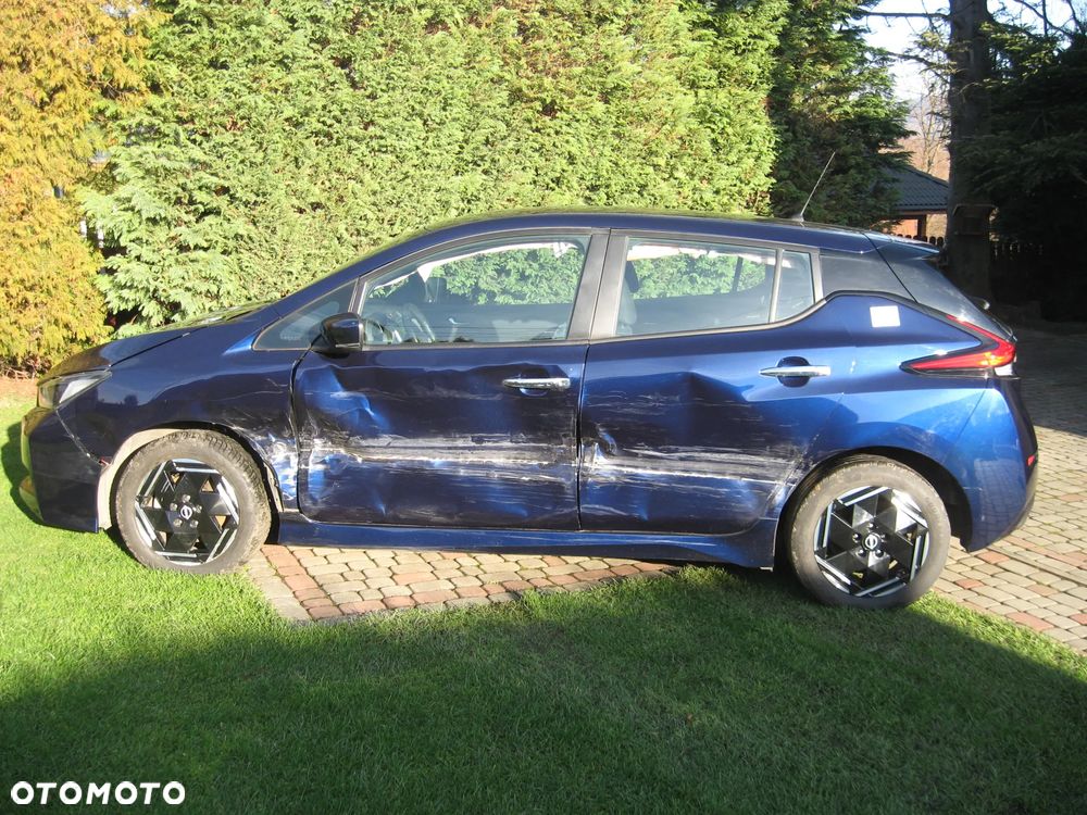 Nissan Leaf 40 kWh N-CONNECTA - 15