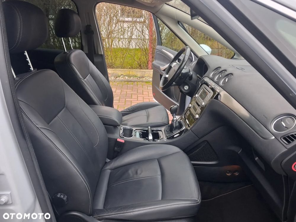 Ford S-Max 2.0 TDCi Titanium - 14