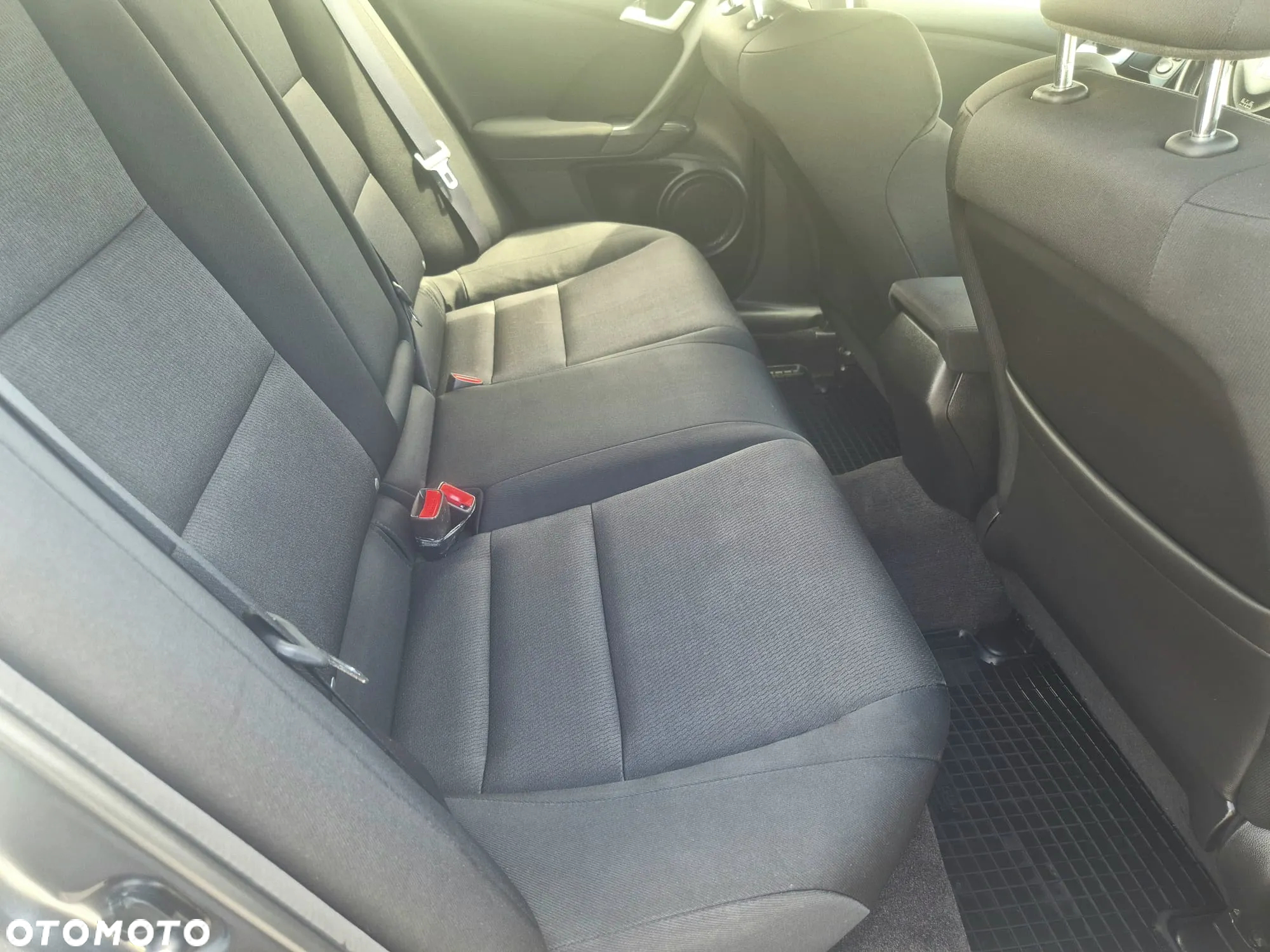 Honda Accord 2.0 Executive - 13