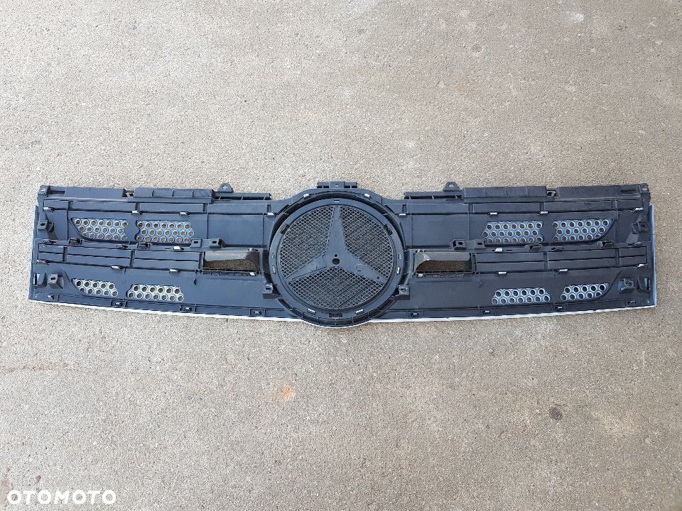 Mercedes Actros MP4 960 grill atrapa zderzak przedni - 2
