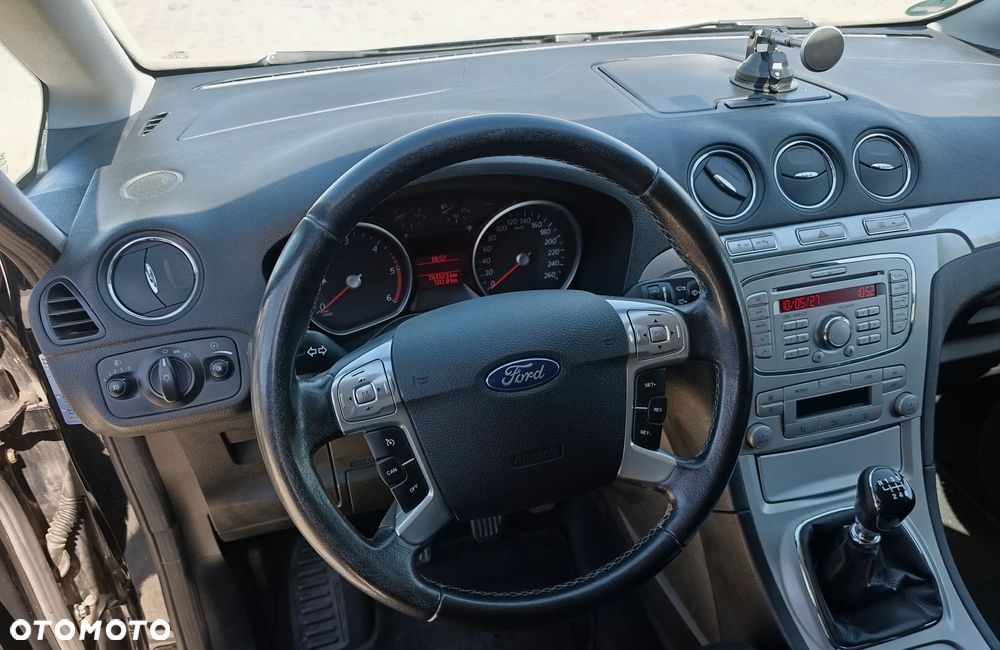 Ford S-Max 2.0 TDCi Trend - 10