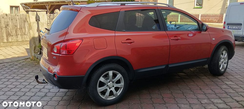 Nissan Qashqai+2 2.0 dCi Tekna - 2
