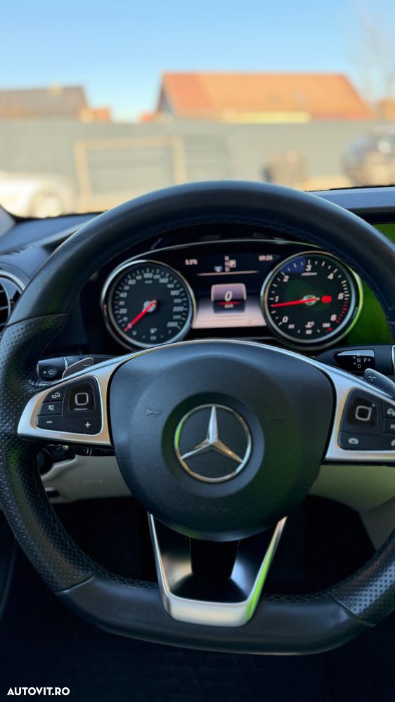 Mercedes-Benz E - 31