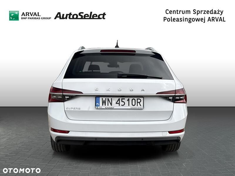 Skoda Superb 2.0 TDI SCR Style DSG - 5