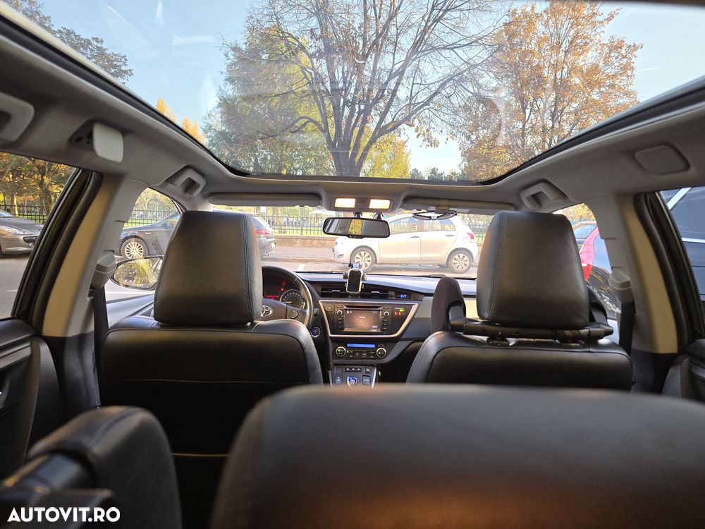 Toyota Auris 1.8 VVT-i Hybrid Automatik Touring Sports Edition S+ - 11