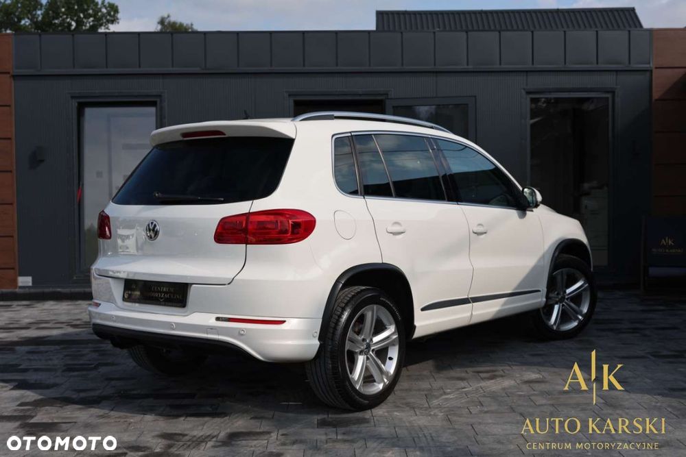 Volkswagen Tiguan - 12