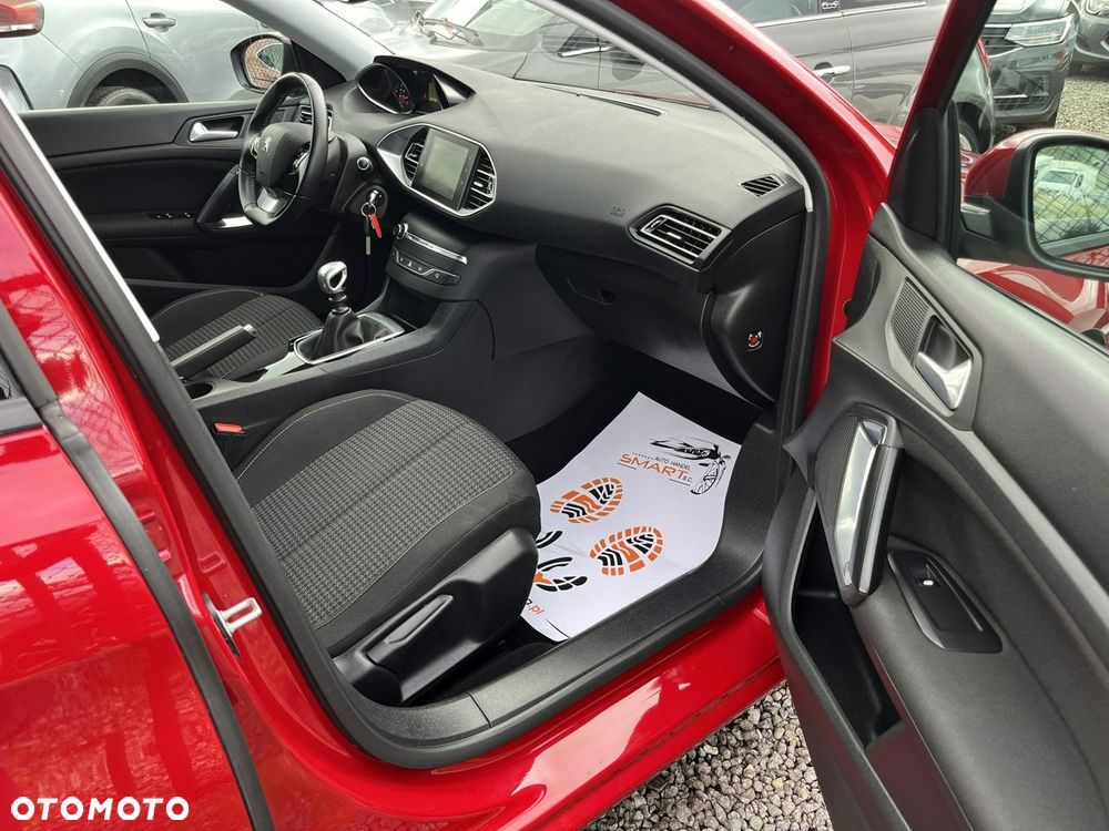 Peugeot 308 1.2 PureTech Active Pack S&S - 8