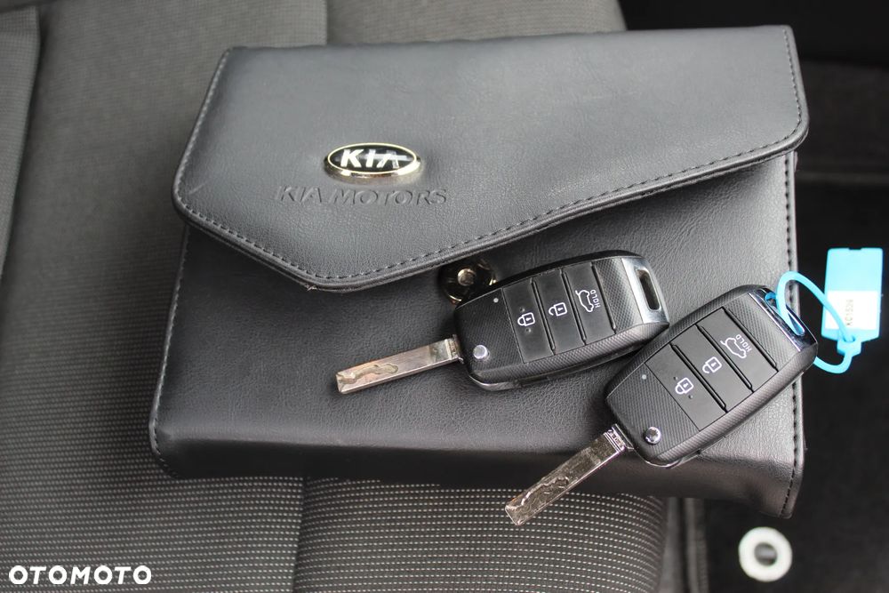 Kia Rio 1.2 Business Line - 31