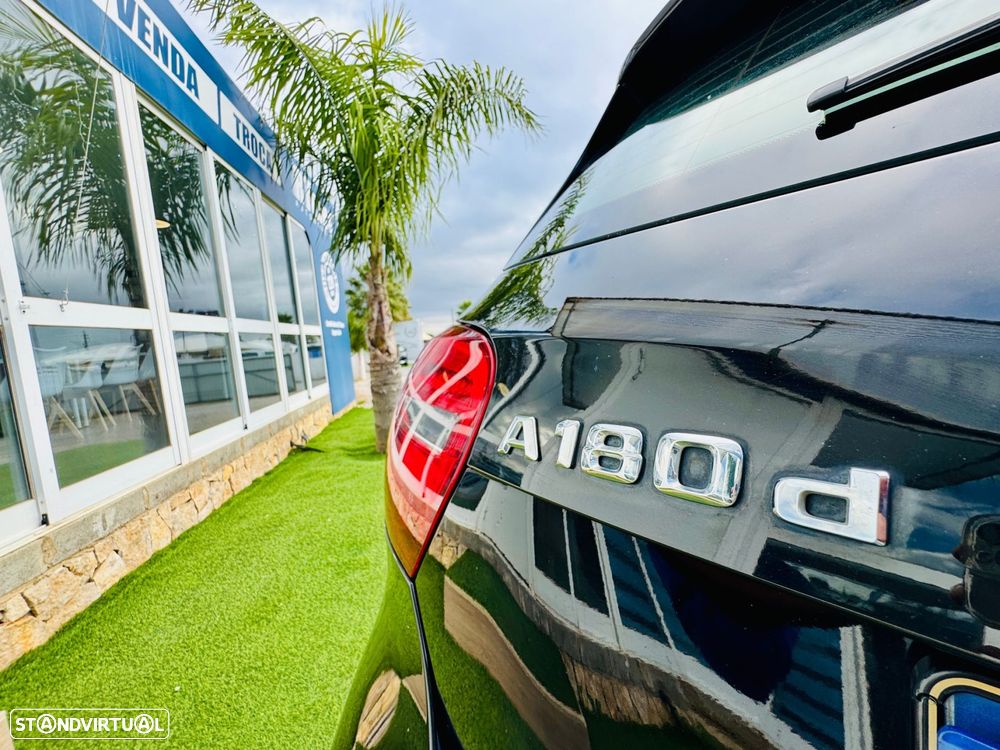 Mercedes-Benz A 180 CDi BlueEfficiency - 9