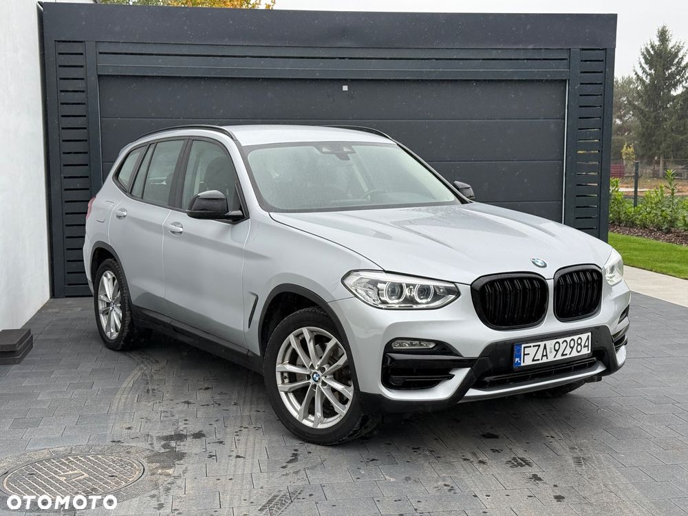 BMW X3 xDrive20d Business Edition - 6