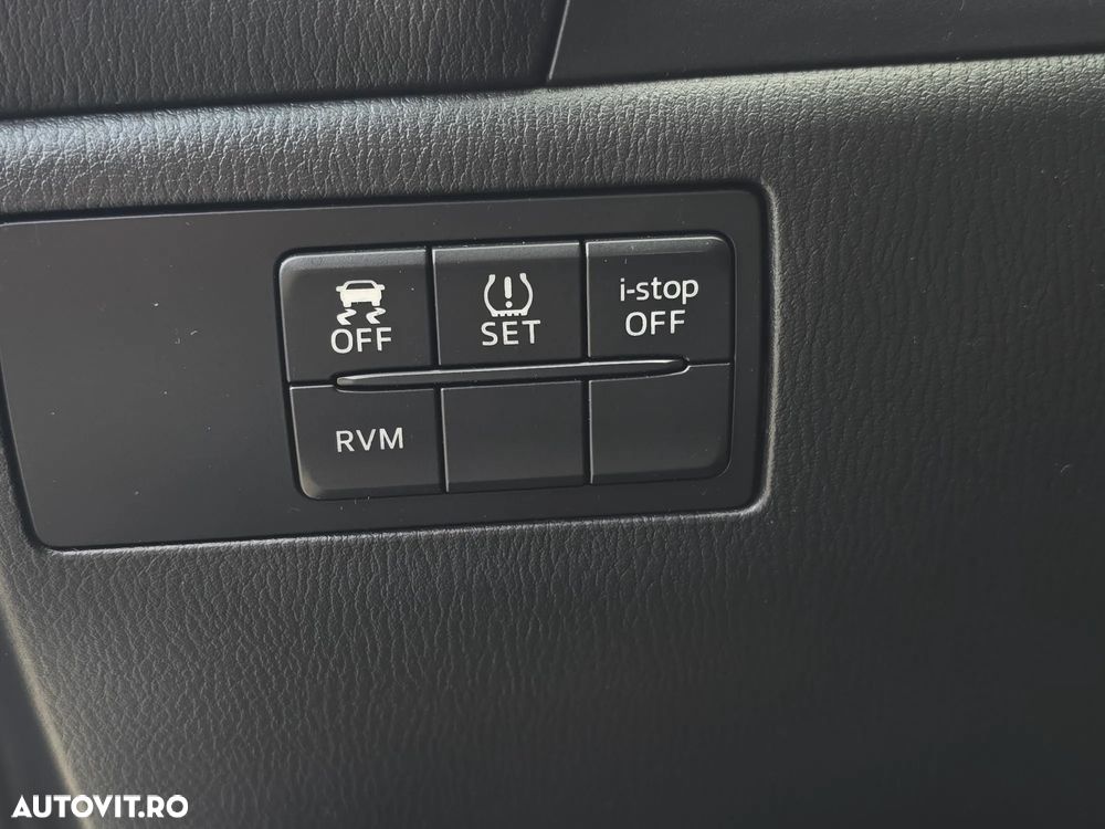 Mazda 3 G120 Challenge - 8