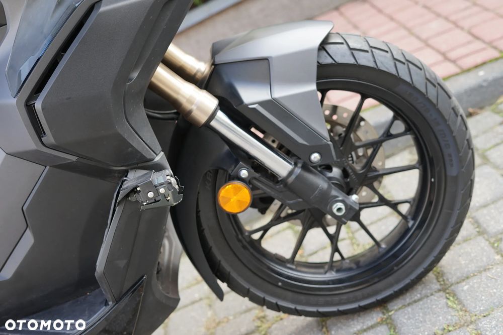 Honda ADV350 - 19