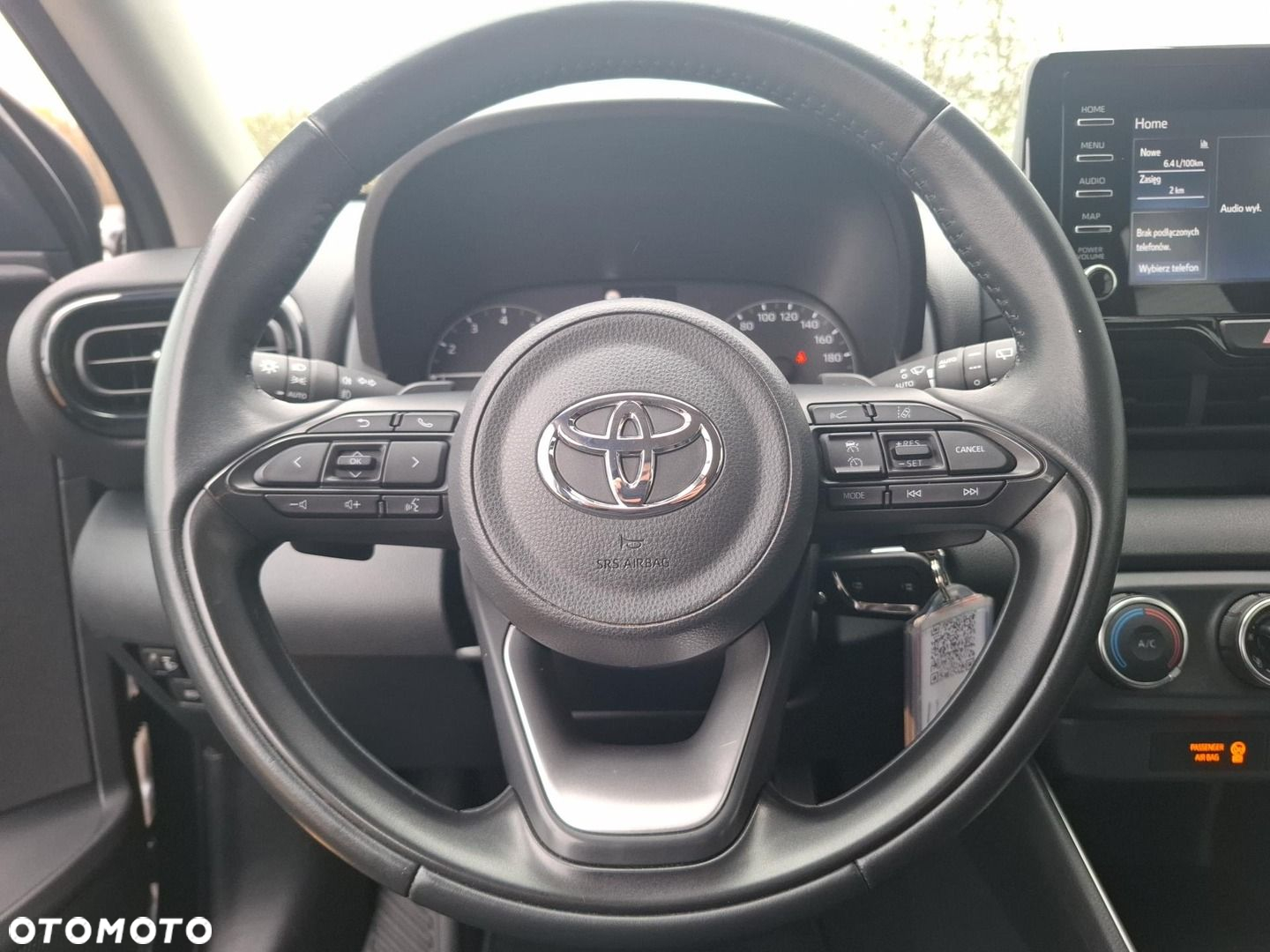 Toyota Yaris 1.5 Comfort CVT - 18