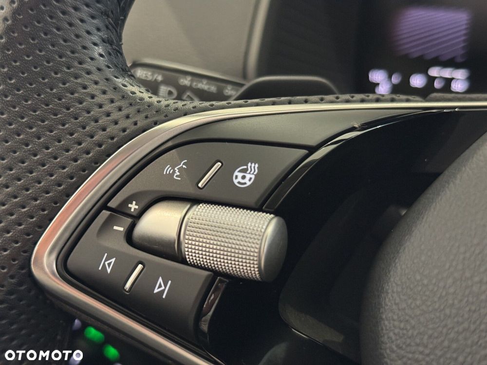 Skoda Karoq 1.5 TSI ACT Selection DSG - 36