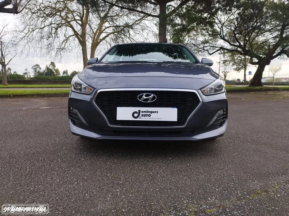 Hyundai i30 1.6 CRDi STyle+Navi 7DCT - 8