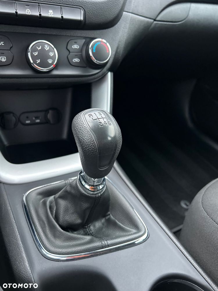 Kia Ceed 1.4 Business Line - 34