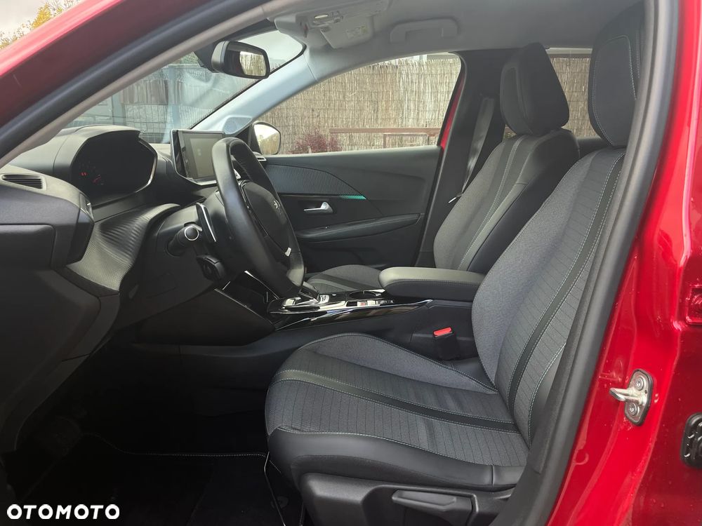 Peugeot 208 1.2 PureTech Allure S&S EAT8 - 7