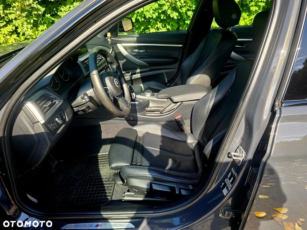BMW Seria 3 320d Edition M Sport Shadow - 11