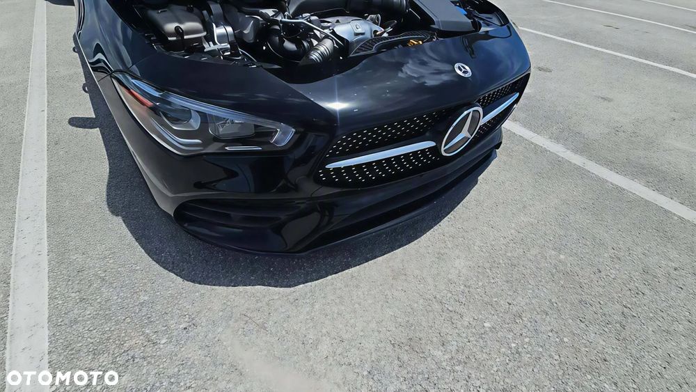 Mercedes-Benz CLA - 15