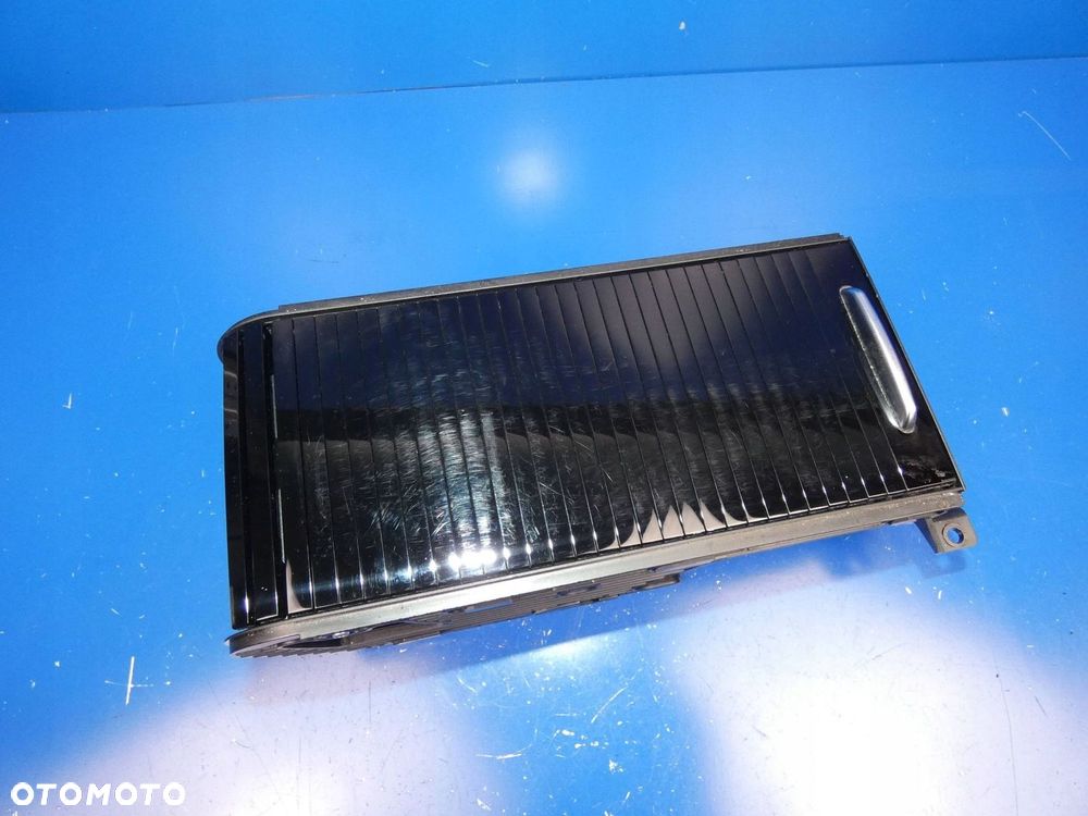 JAGUAR XF II X260 SCHOWEK UCHWYT NA KUBKI ROLETKA - 2