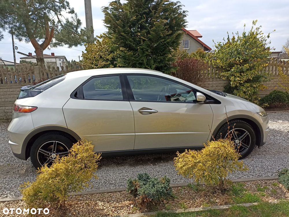 Honda Civic 1.4i-DSi - 5