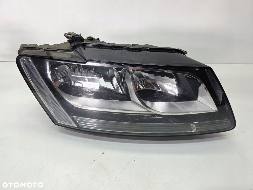 REFLEKTOR LAMPA PRAWY PRZÓD AUDI Q5 8R 8R0941004M UK
