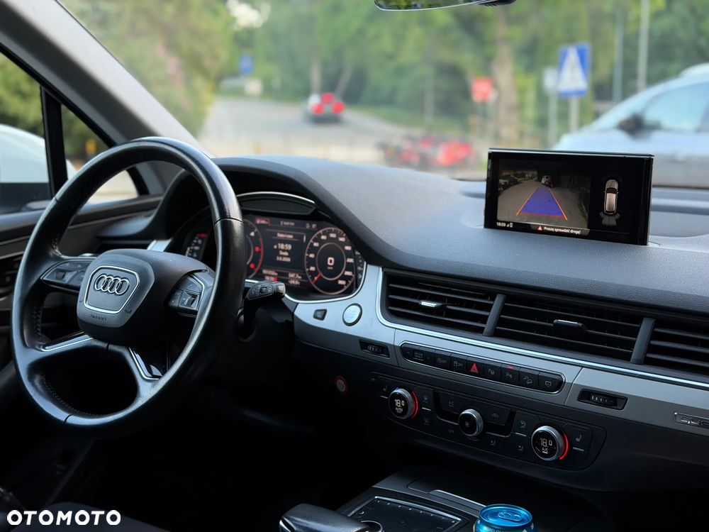 Audi Q7 3.0 TDI ultra Quattro Tiptronic - 17