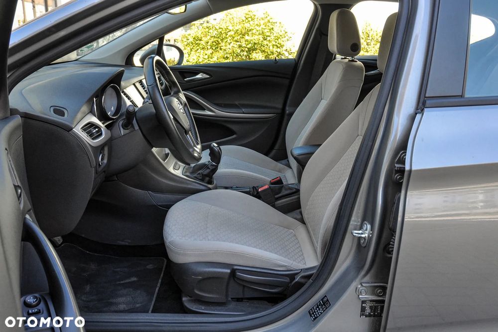Opel Astra - 7