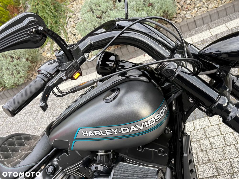 Harley-Davidson Softail - 11