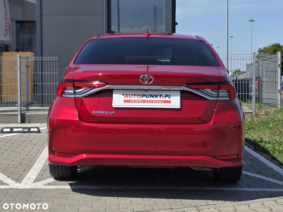 Toyota Corolla - 5