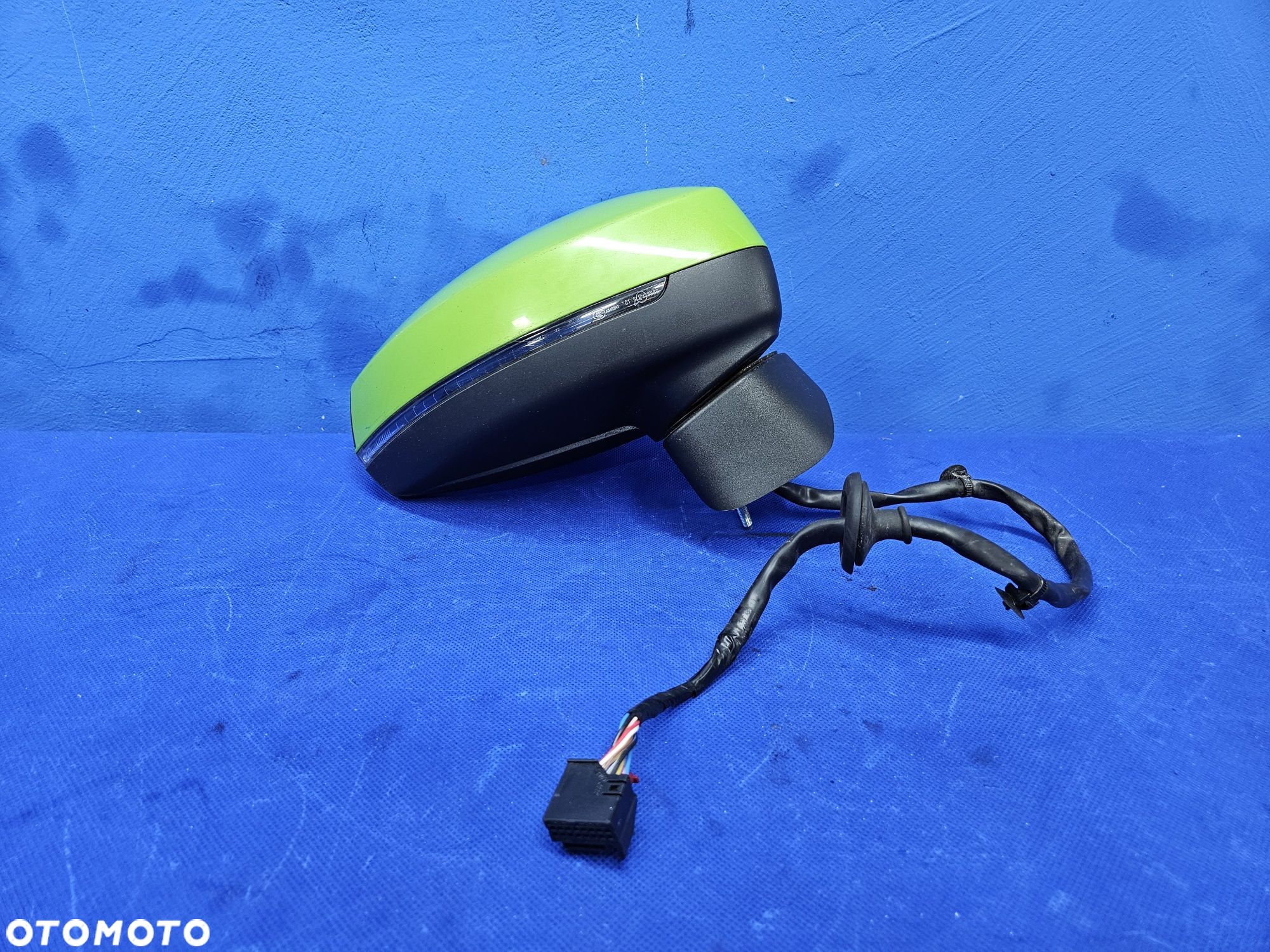 LUSTERKO prawe zewnętrzne AUDI A3 S3 8V SPORTBACK Europa 12 PIN oem - 1
