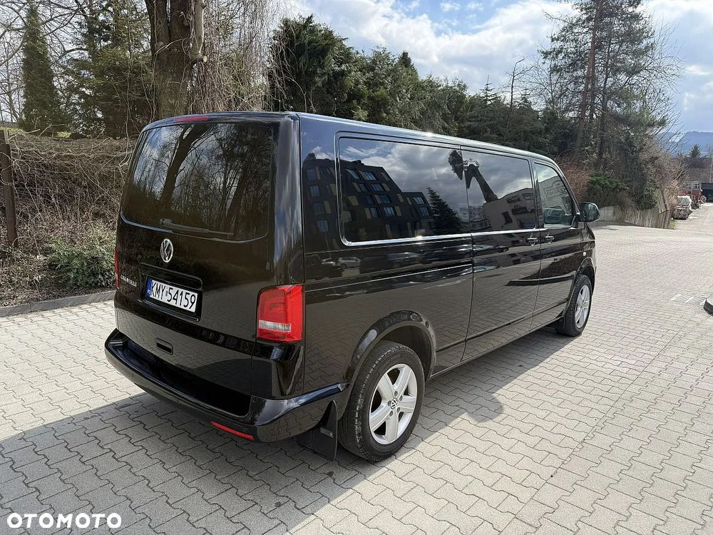 Volkswagen Caravelle - 4