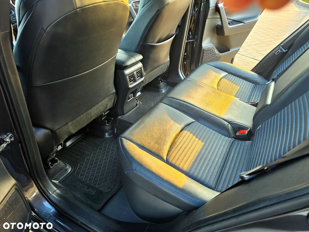 Toyota RAV4 - 27