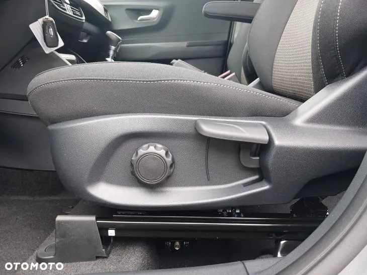 Ford Tourneo Courier 1.0 EcoBoost Trend - 24