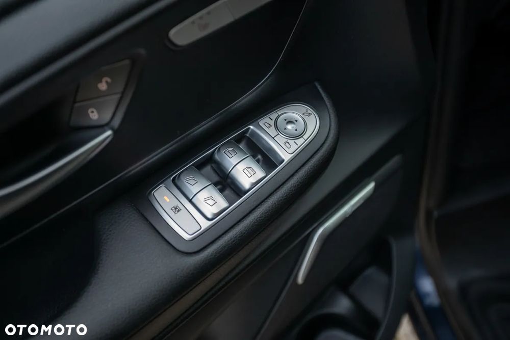 Mercedes-Benz Klasa V 250 (BlueTEC) d lang 7G-TRONIC Edition - 30