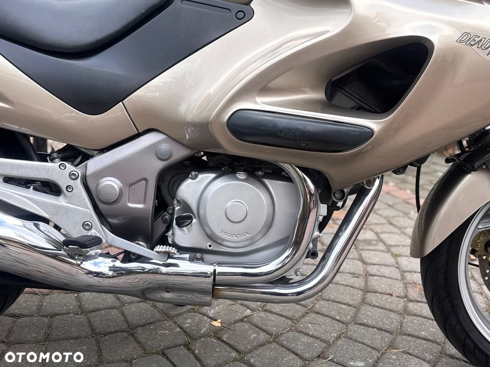 Honda NT - 13