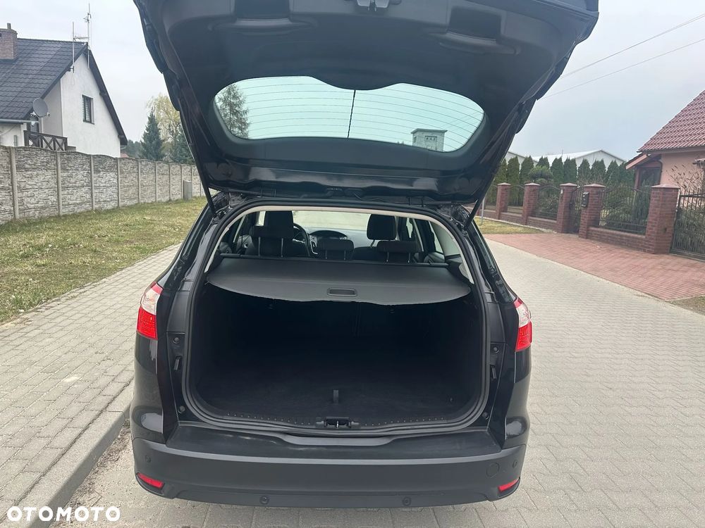 Ford Focus 1.0 EcoBoost Trend - 17