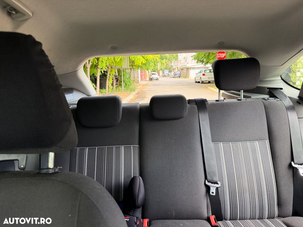 Ford Focus - 9