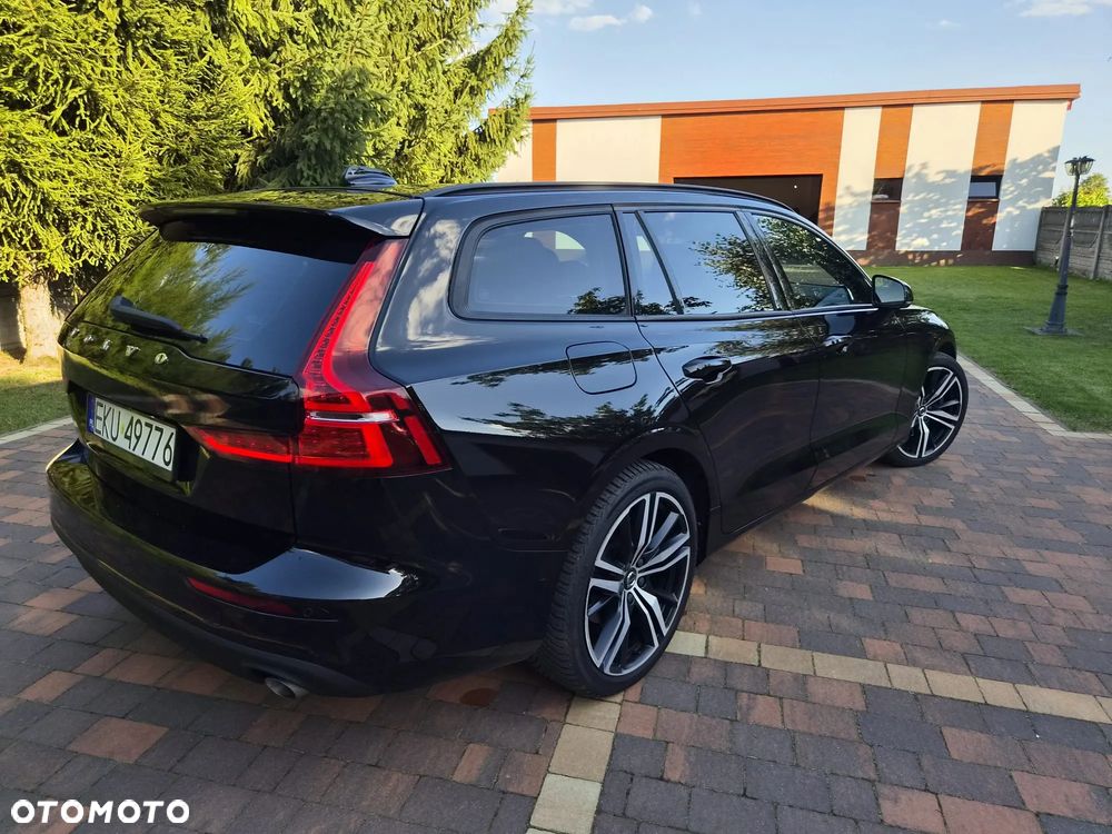 Volvo V60 B4 D Geartronic Momentum Pro - 3