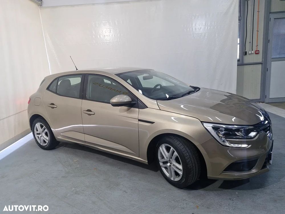 Renault Megane TCe GPF Life - 14