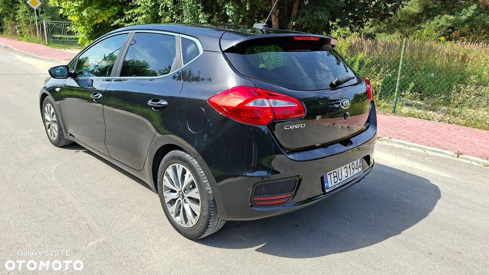 Kia Ceed 1.6 GDI Platinum Edition - 13