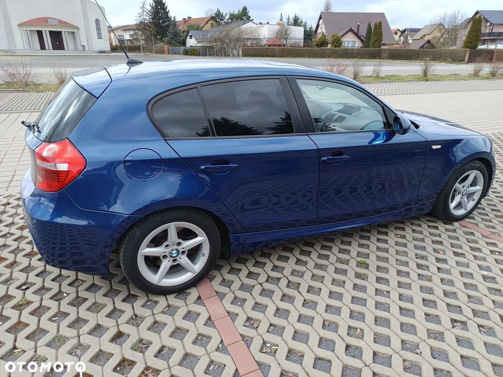 BMW Seria 1 120i - 7