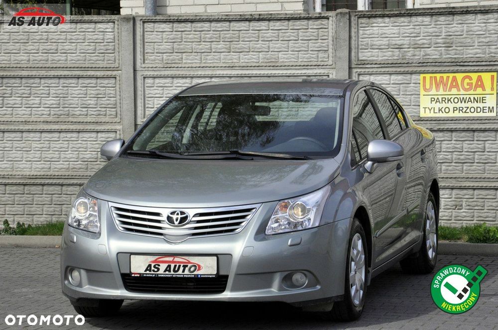 Toyota Avensis 1.8 Active - 2