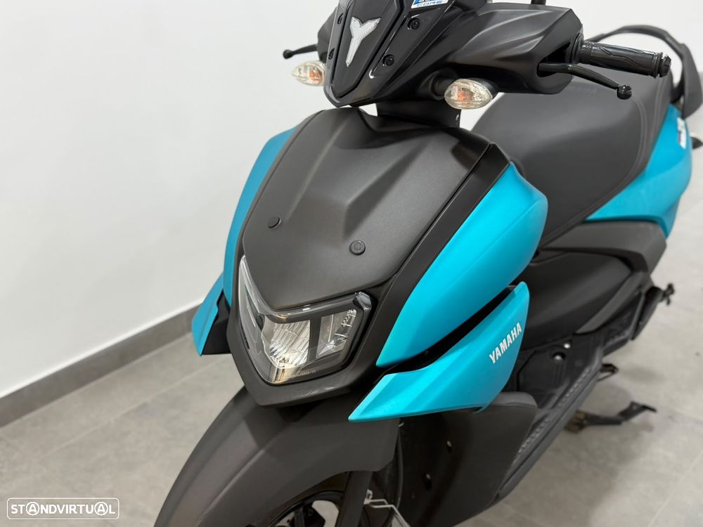 Yamaha RayZR - 5