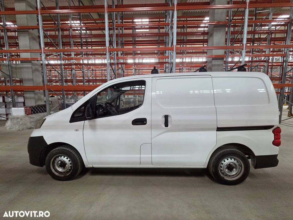 Nissan NV200 - 1